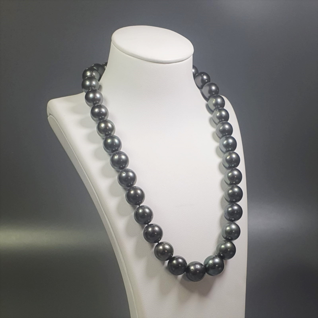 south sea natural Black AA pearl necklace